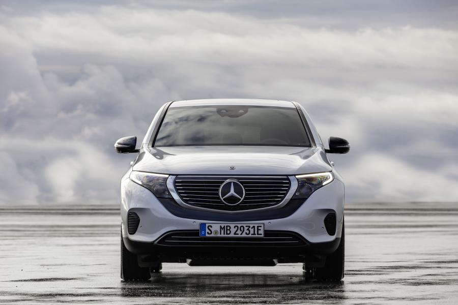  Mercedes-Benz EQC400 4Matic (N293) 2019 года  (WW) (фото 37 из 202)